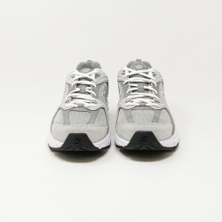 NEW BALANCE BASKET 530 GRIS